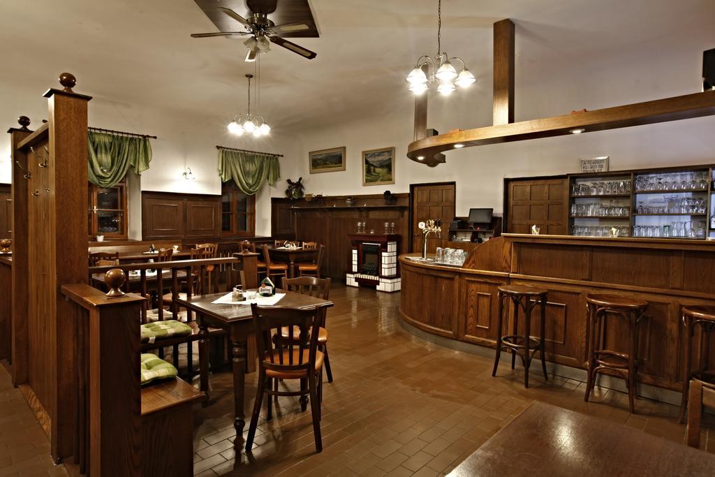 Hotel Posta Cerny Dul Exterior photo